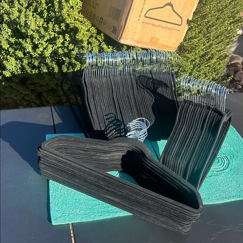 Black Velvet Hangers-heavy duty-set of 94 counts-brand new-originally packed